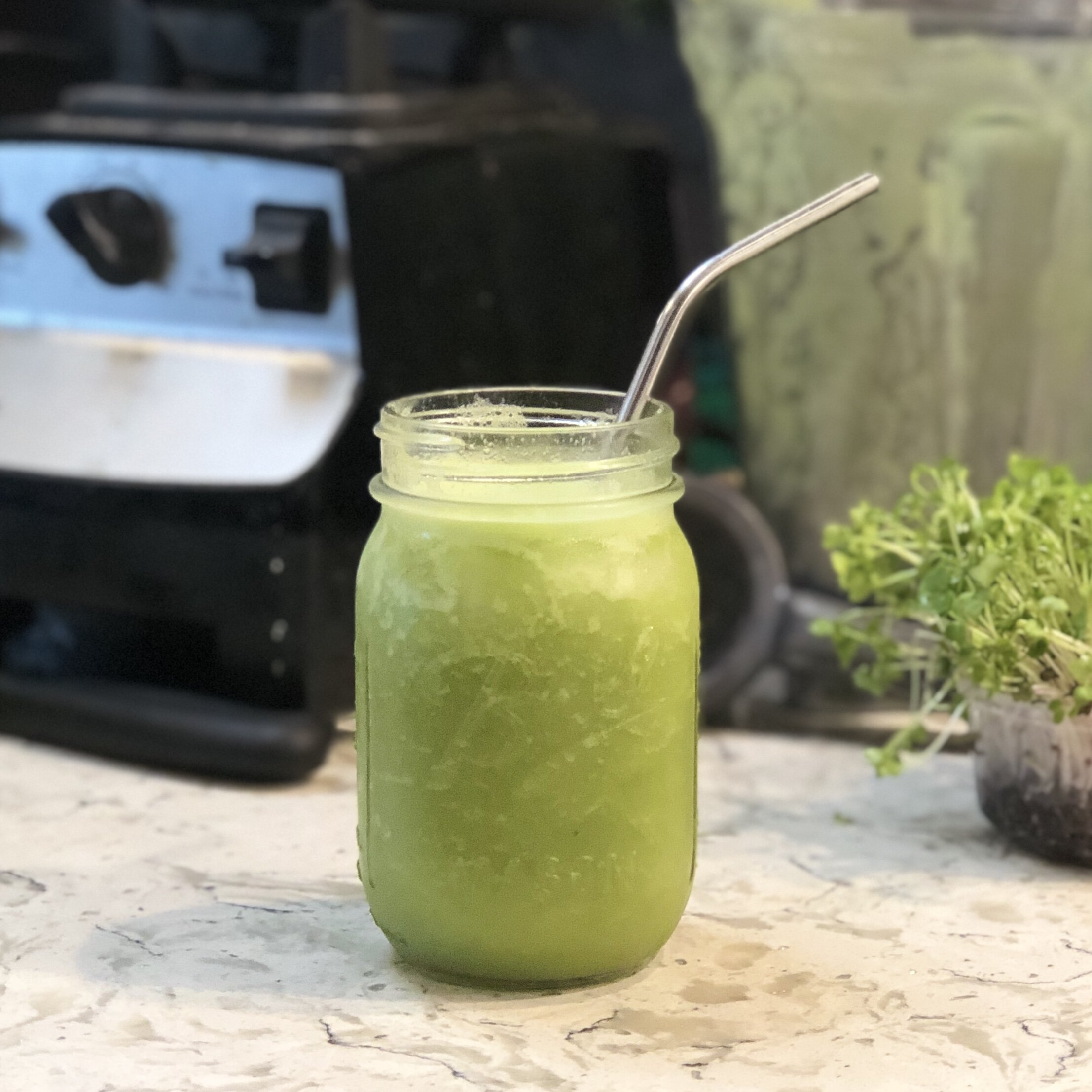 GreenBlenderJuicewithStraw.jpg
